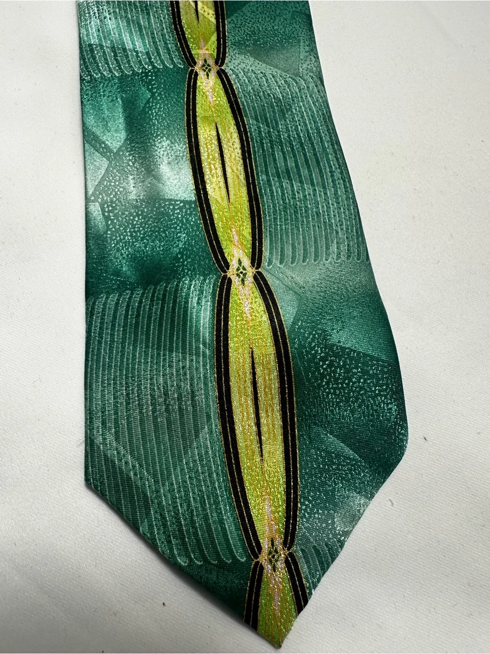 A47. Fratello Necktie Emerald Green Fold Black Abstract Geometric Hand Made Tie